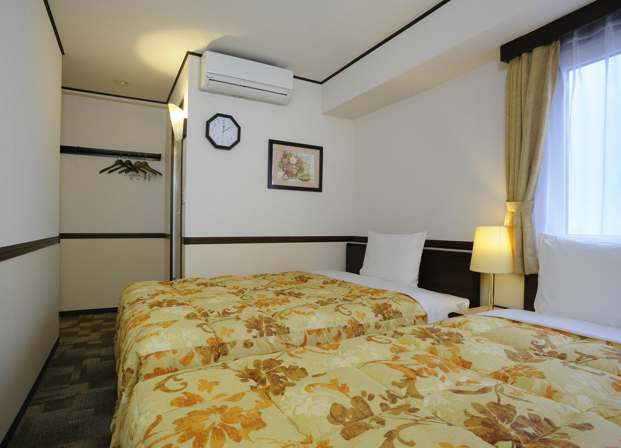 Toyoko Inn Osaka Tsuruhashi Ekimae Exterior foto
