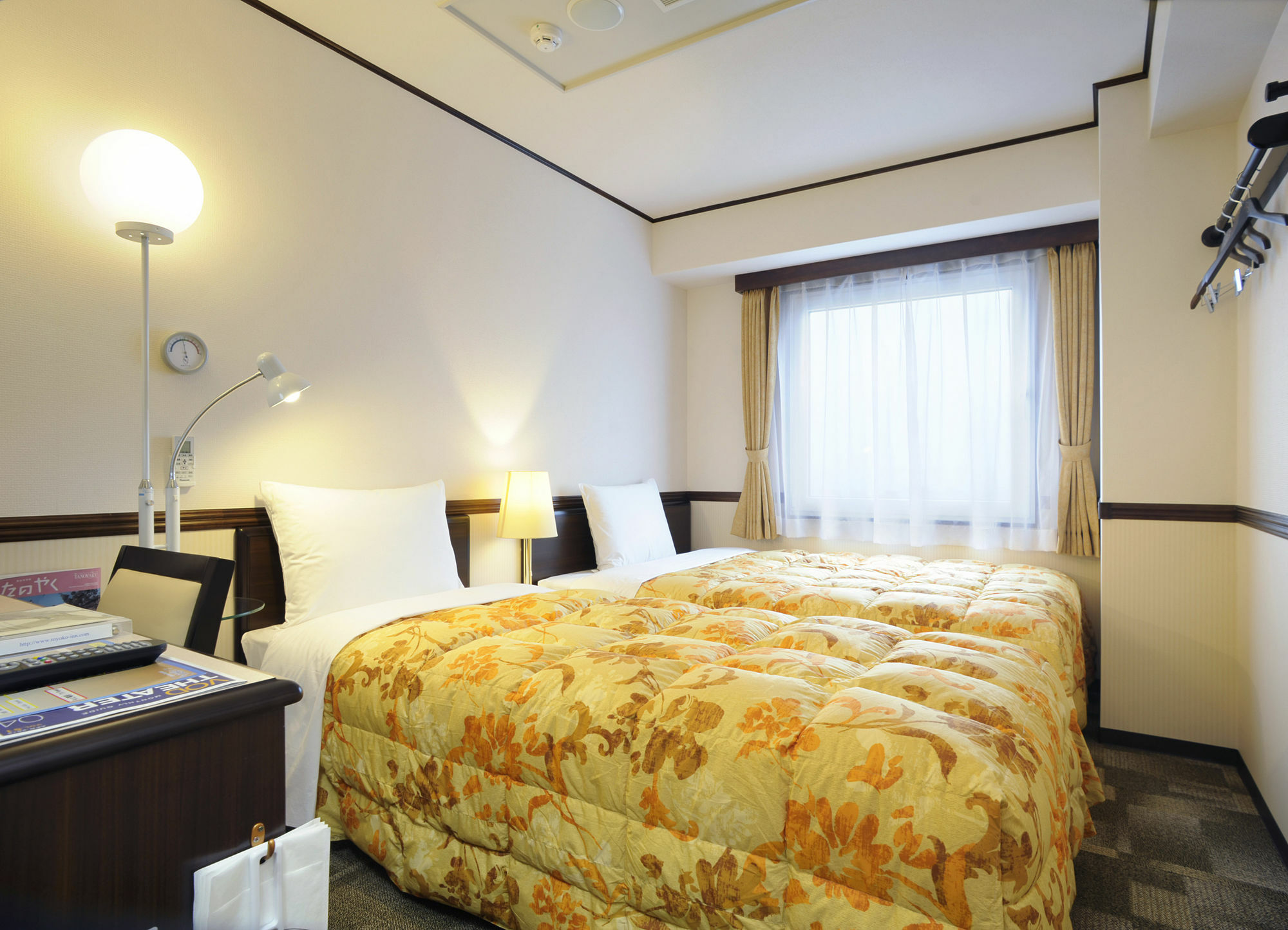Toyoko Inn Osaka Tsuruhashi Ekimae Exterior foto